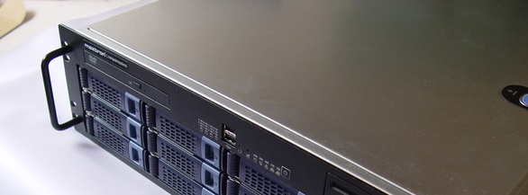 professional-server-rack-1547533